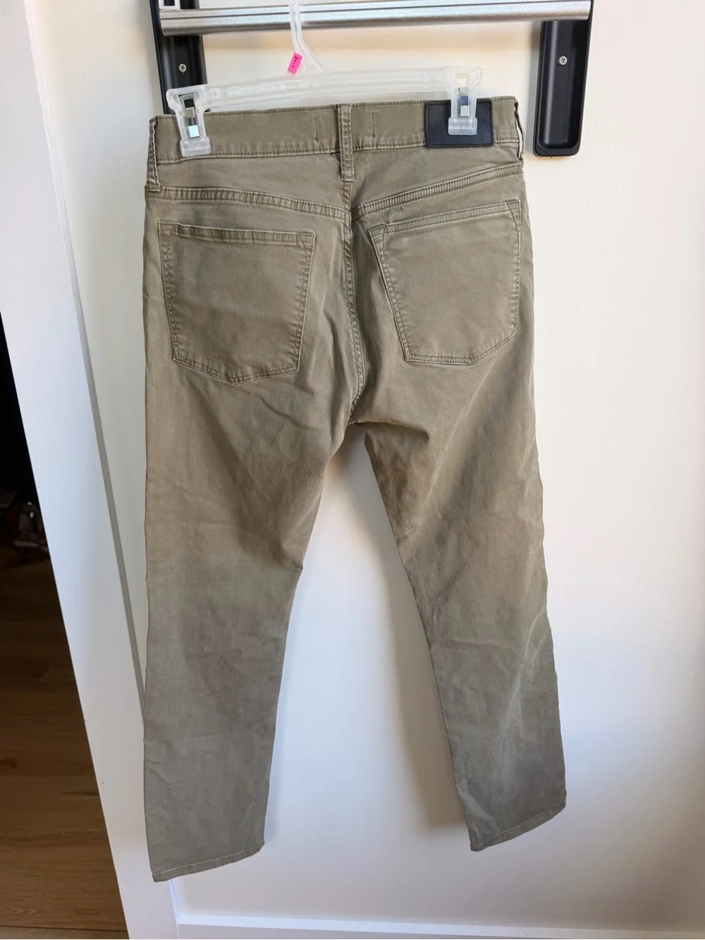 J. Crew Men's Olive Chino Pants
